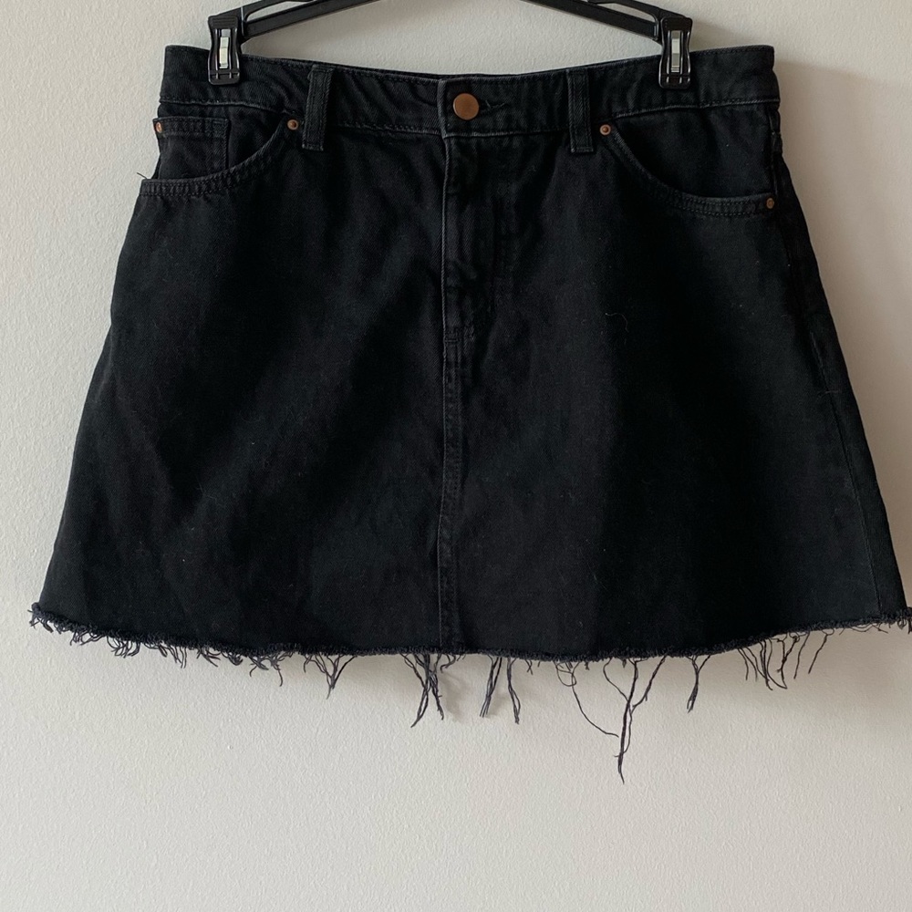 NWOT Divided Black Denim Skirt